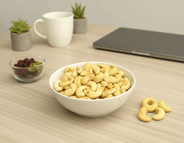 Cashew Lightly Salted - Image 4