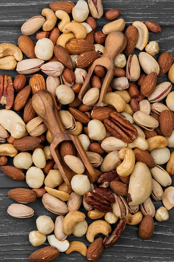 Nuts-image-about-us-2.webp