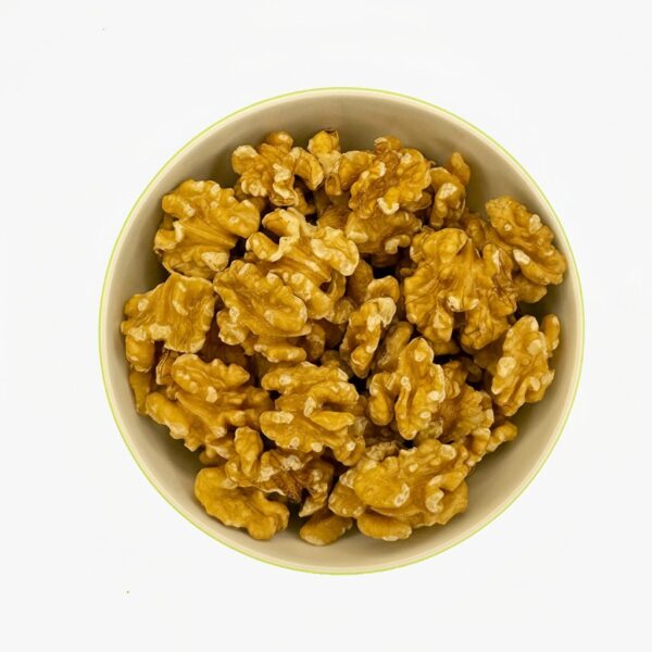 Walnut - Halve - Image 1